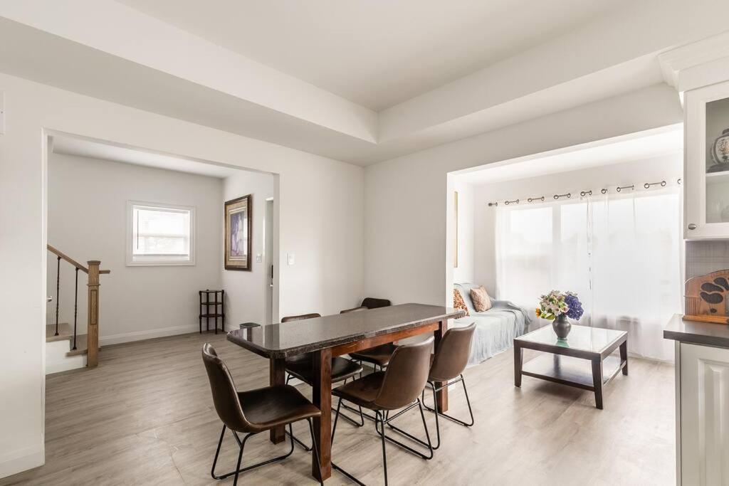Modern House Newly Furnished 3 Mins Drive To Fall Niagara Falls Exterior foto